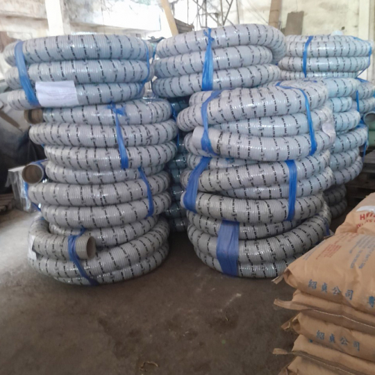 ỐNG HÚT BỤI GÂN NHỰA